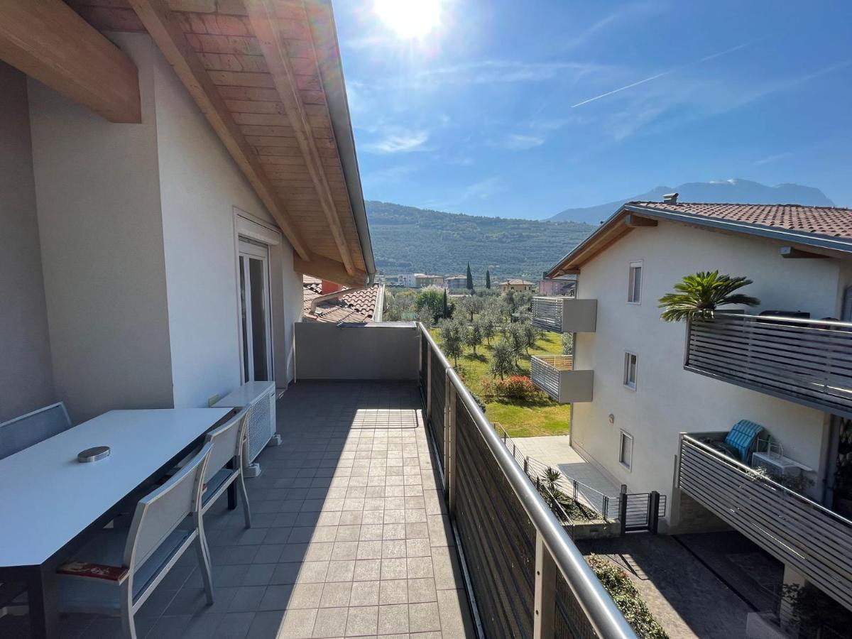4 Limoni Apartment Resort Riva del Garda Exterior photo