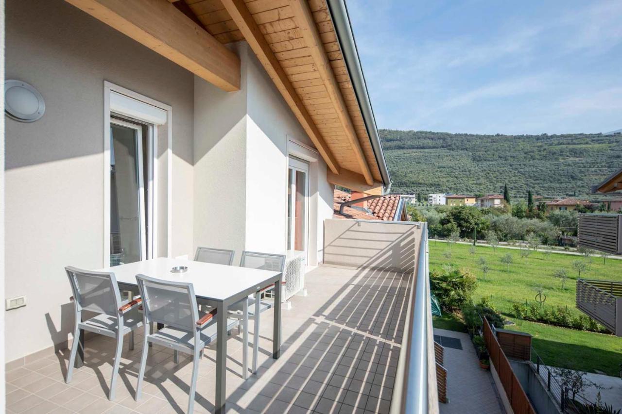 4 Limoni Apartment Resort Riva del Garda Exterior photo