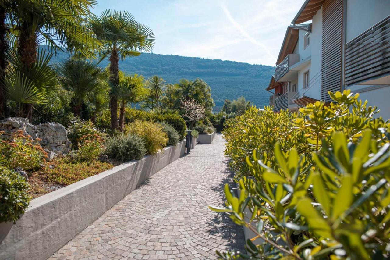 4 Limoni Apartment Resort Riva del Garda Exterior photo